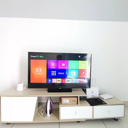 Homestay Kuala Lumpur ; Terminal Tbs ; Bukit Jalil Eksteriør billede