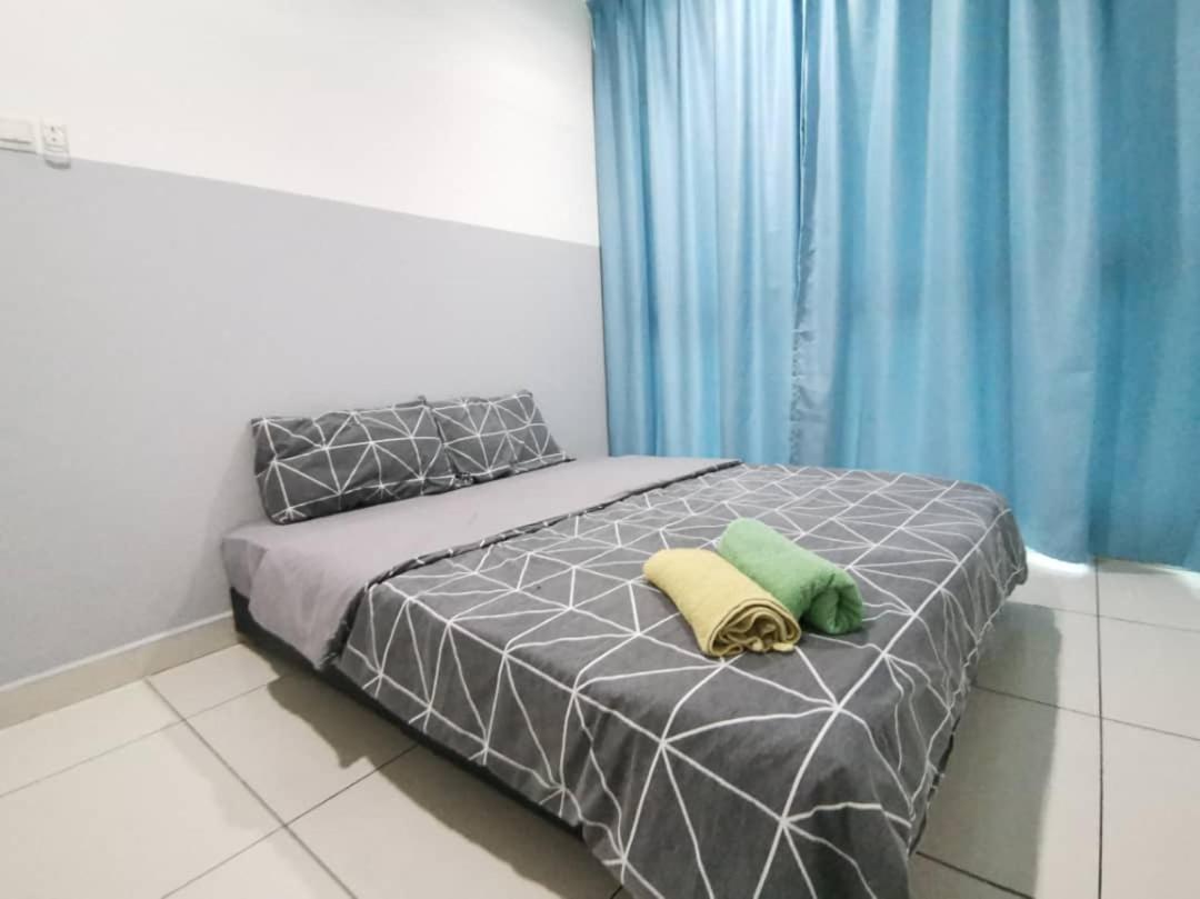 Homestay Kuala Lumpur ; Terminal Tbs ; Bukit Jalil Eksteriør billede