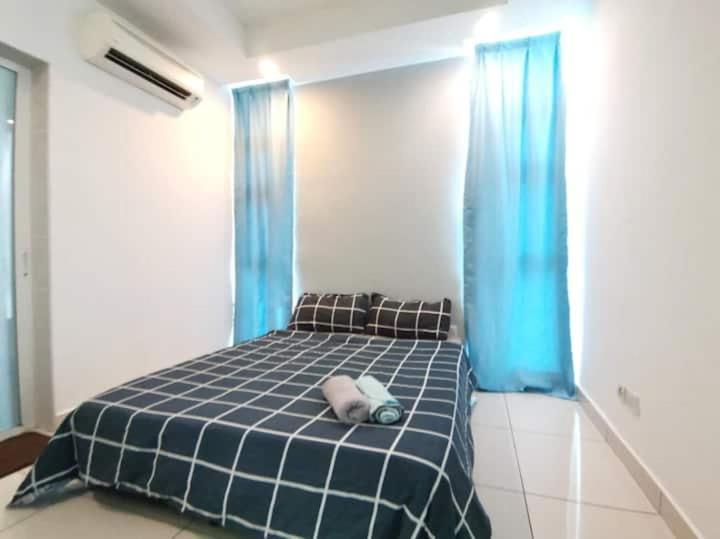 Homestay Kuala Lumpur ; Terminal Tbs ; Bukit Jalil Eksteriør billede