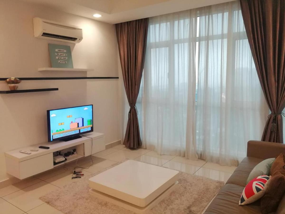 Homestay Kuala Lumpur ; Terminal Tbs ; Bukit Jalil Eksteriør billede