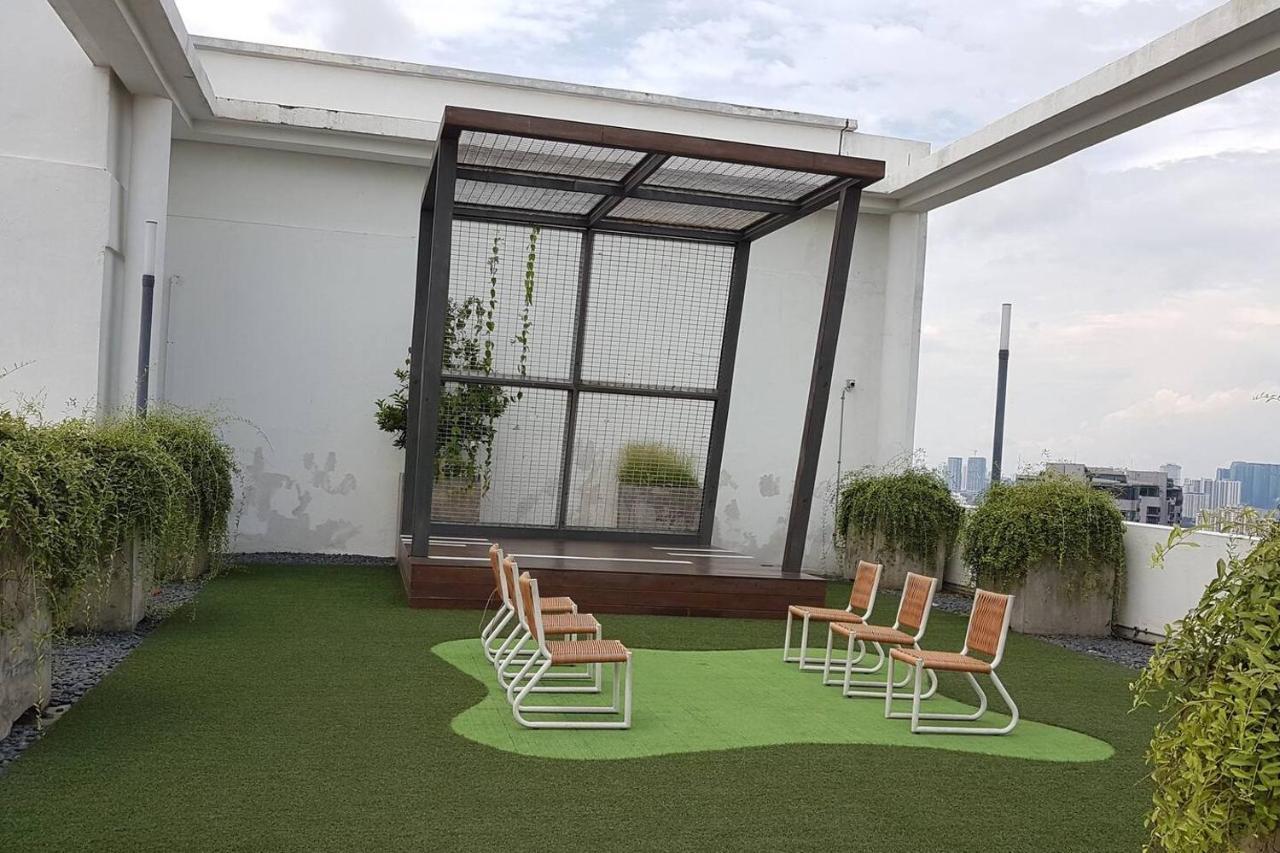 Homestay Kuala Lumpur ; Terminal Tbs ; Bukit Jalil Eksteriør billede